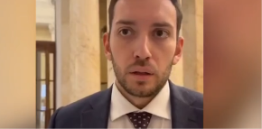 KOME BI BLOKADERI DA DODELE SREDSTVA EU KOJA SU NAMENJENA NAŠOJ ZEMLJI? Grbović poručio: Vučić i SNS poštuju Ustav, ali mi se ne slažemo da je Kosovo Srbija