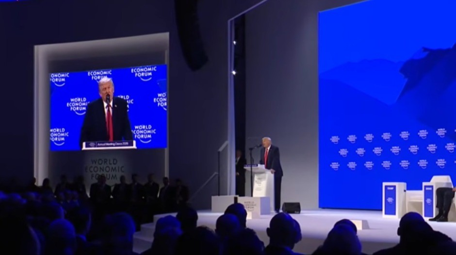 CRNA TROJKA MORA DA ODE Zapad je vodio zločinačku politiku