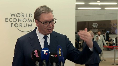 "SVI ZNAJU, A NE SMEJU DA GOVORE O TOME" Predsednik Vučić o najvažnijim temama: Izbori verovatno na jesen