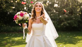 KAD SE BACANJE BIDERMAJERA IZJALOVI Ljudi plaču od smeha - mlada je bila precizna, ali se desilo nešto neverovatno