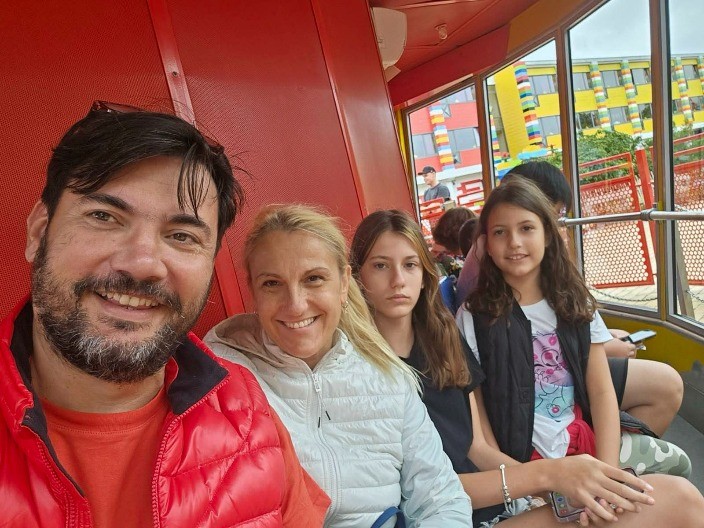 KAD SU MAJU KOJA BOLUJE OD SMA ODBILE NORVEŠKA I NEMAČKA, SRBIJA JE BILA TU: To nije zemlja iz koje sam otišla, mi sa retkim bolestima smo ovde jako privilegovani (FOTO)