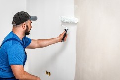 Jedan potez valjkom i zid izgleda kao iz kataloga: Trik molera sa 40 godina staža uštedeće vam i novac i živce