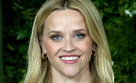 DŽEMPER KOJI JE OSVOJIO SRPKINJE Jednostavan, ali savršen model, uklapa se uz bukvalno sve kombinacije, a najlepše uz ovu