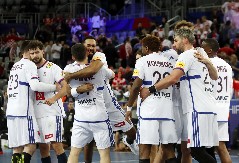 LUDNICA U ZAGREBU Karabatić u poslednjoj sekundi zakazao klasik sa Hrvatskom