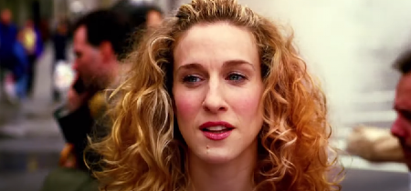 VREDI KAO JEDNA GARSONJERA U BEOGRADU  Kultna suknja Keri Bredšo prodata je za vrtoglavu sumu novca, od cene boli glava