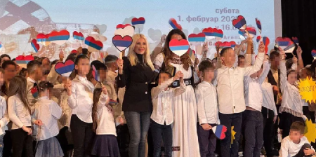 PUBLIKA U VIĆENCI JE ODUŠEVLJENA! Jevtić o projekciji filma "Bežično": Jedinstvena prilika da se oda počast velikom srpskom geniju!