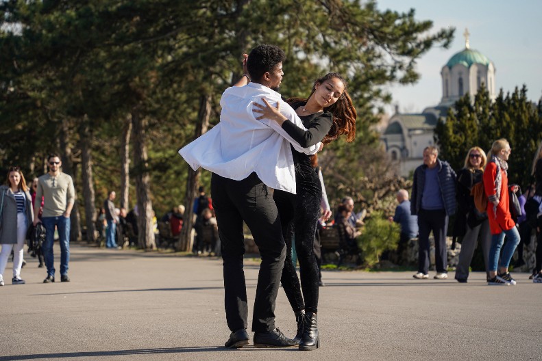 NAJVIŠE SREĆE U MARTU 2025. IMAĆE OVA 3 ZNAKA Otvaraju im se vrata napretka i blagostanja