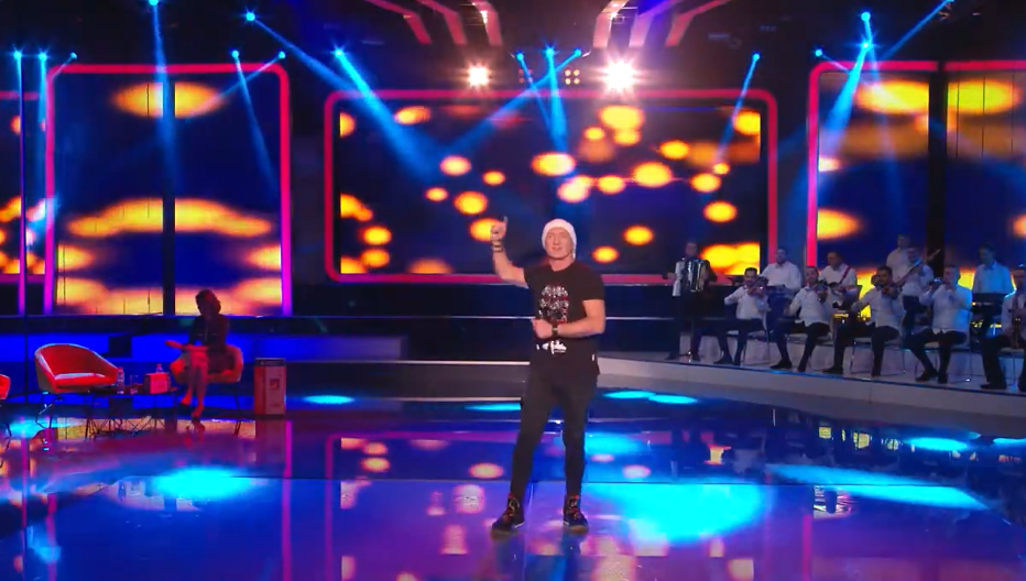 ČOVEK SA BOMBOM U RUCI UPAO NA VESELJE Pevač ispričao detalje drame: Odjednom su počeli da pucaju!