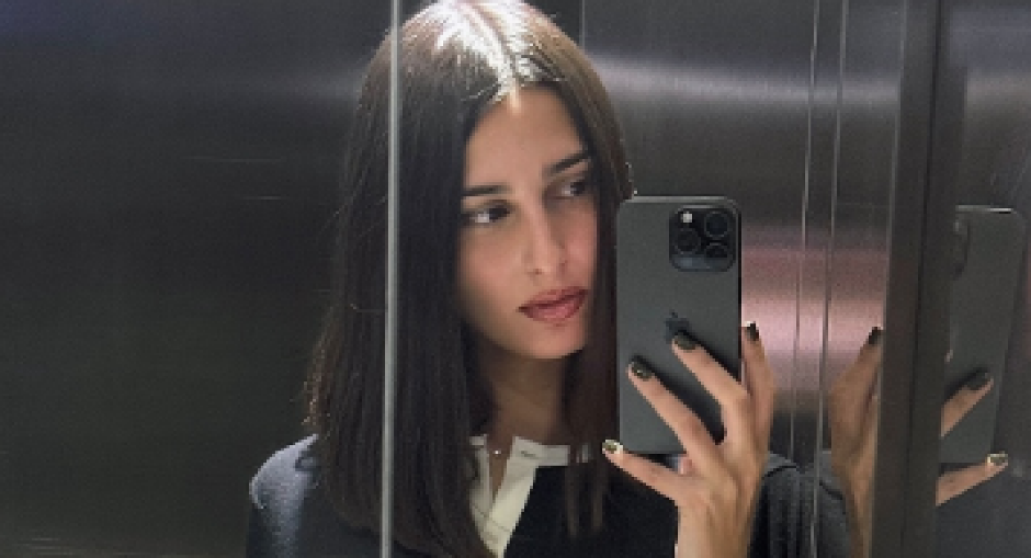 JESENJI DŽEMPER ĆE SE NOSITI NA PROLEĆE Srpkinje videle od Francuskinja, pa i one potrčale da kupe model koji se slaže uz sve