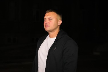 "DELILI SMO NEKADA I KORICU HLEBA..." Porodica Stefana Karića slomljena zbog smrti, potresne reči kidaju dušu! (FOTO)