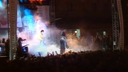 NAJLEPŠA BALADA KRIJE NAJTUŽNIJU PRIČU U Jugoslaviji su svi obožavali ovu pesmu, a niko nije ni slutio kakva priča stoji iza nje