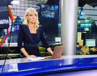 VODITELJKA DNEVNIKA SPAVA SA OVOM FRAJERČINOM! Isklesani mišići, izgleda kao Apolon, od njegovog izgleda boli glava (FOTO)