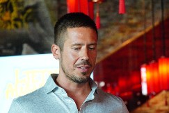 NA TUŽAN DAN U DOMU ROKVIĆA NIKOLA RASPLAKAO JAVNOST Pevač jednom rečenicom izazvao suze 