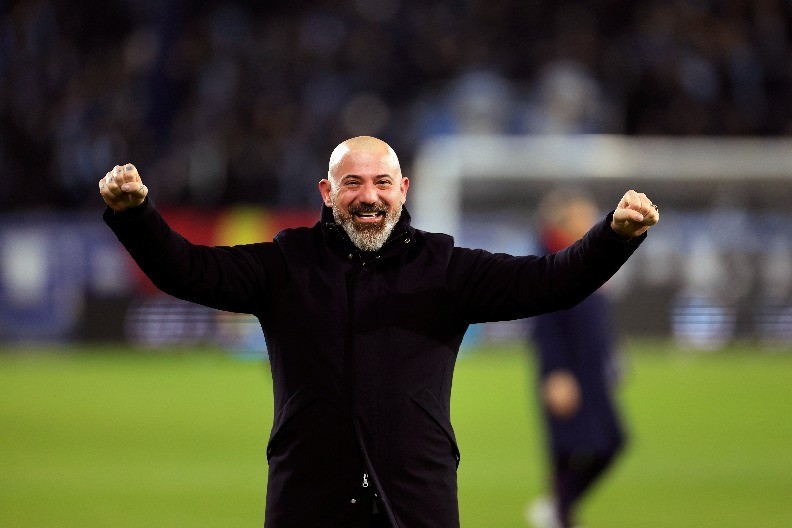 POSEBAN TRENUTAK ZA TRENERA CRVENO-BELIH Utakmica protiv Selte biće 30. evropska Dejana Stankovića na klupi Zvezde