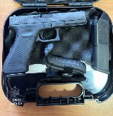 ZAPLENA U BARU Oduzet pištolj od supruge operativno interesantne osobe (FOTO)