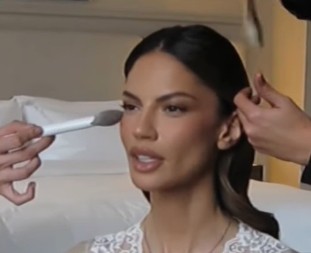 Danijela Dimitrovska udala se u haljini Viktorije Bekam: Ceo stajling koštao oko 5.000 evra, a evo šta je svima zapalo za oko 