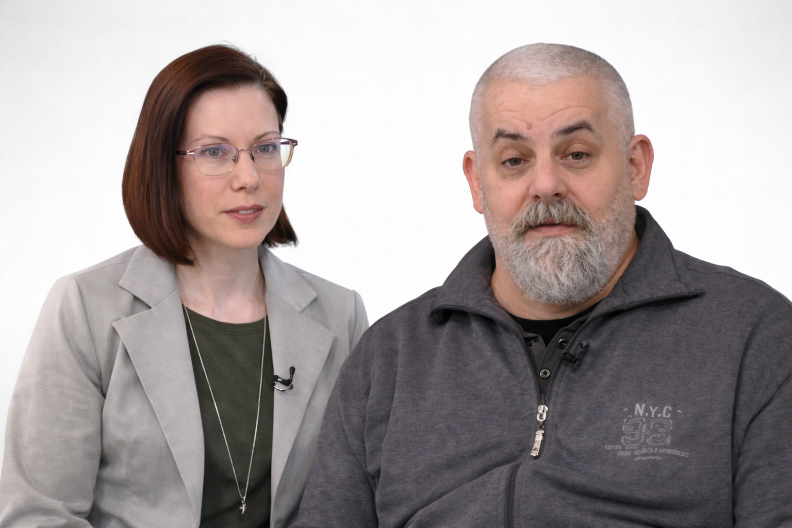 ILI ĆE PRIHVATITI TUTORSTVO AUTOŠOVINISTA ILI POSTATI ZDRAVA POLITIČKA OPCIJA Injac za Alo! otkrio šta je pozadina napada blokaderke na Svetog Savu