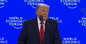 FUENTES UDARIO NA PREDSEDNIKA SAD Tramp je samo star i umoran čovek