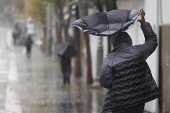 PRVO ĆE PASTI KIŠA, A POSLE ĆE DA MRZNE Stiže i nova tura snega i košave, evo kad
