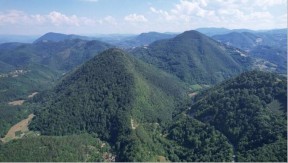 MISTERIOZNA BRDA U SRCU SRBIJE KRIJU TUNELE? Ljudi u šoku zbog onoga što su našli