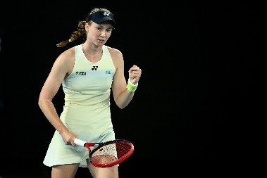 PRŠTAĆE U FINALU Sabalenka dobila rivalku u borbi za trofej