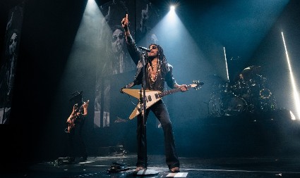 LENI KRAVIC NAJAVIO NOVU MUZIKU Da li će publika u Beogradu biti među prvima koja će je čuti?