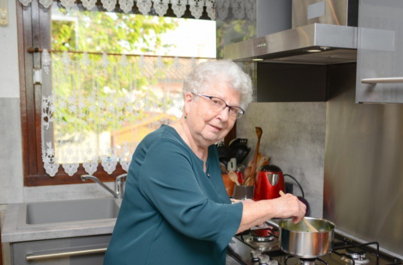 Snaja me smrtno uvredila: „Spremala sam ručak 3 sata, unuk traži zaleđene medaljone, a ona ga podržava“