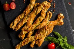 ŠTAPIĆI SA PIVOM KAKVIH NEMA NI U PEKARI Hrskavi i slasni, savršeni za užinu