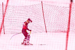 UŽAS Težak pad Lindzi Von