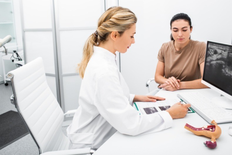 Jedan simptom ukazuje na rak grlića materice: Niko ga ne povezuje sa kancerom, a trebalo bi