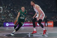 NAGRADA ZA POBEDU NAD ASVELOM Košarkaš Panatinaikosa Kostas Slukas MVP 25. kola Evrolige