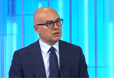 VUČEVIĆ RAZNEO MARKOVIĆA: „Promovišete politiku vešanja, jahanja i ubijanja!“