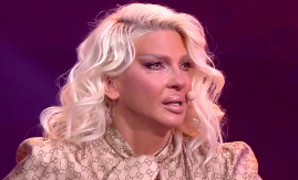 KARLEUŠA SE SELI SA DEDINJA I KREĆE NA TERAPIJU? Posle Duškovog poteza ništa više nije isto! 