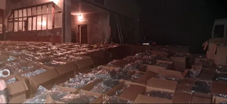 SASLUŠANI ZBOG PET TONA MARIHUANE Drogu nabavljali u Severnoj Makedoniji, organizator u bekstvu