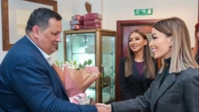 "Politika mora da se vodi među građanima onako kako to Aleksandar Vučić čini": Adrijana Mesarović u Zemunu