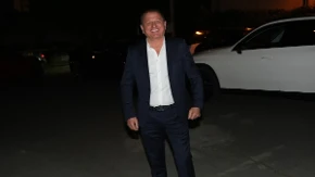 Naš pevač ćerki i sinu kupio po hotel u Nemačkoj: Zaradio veliki novac, pa pametno uložio