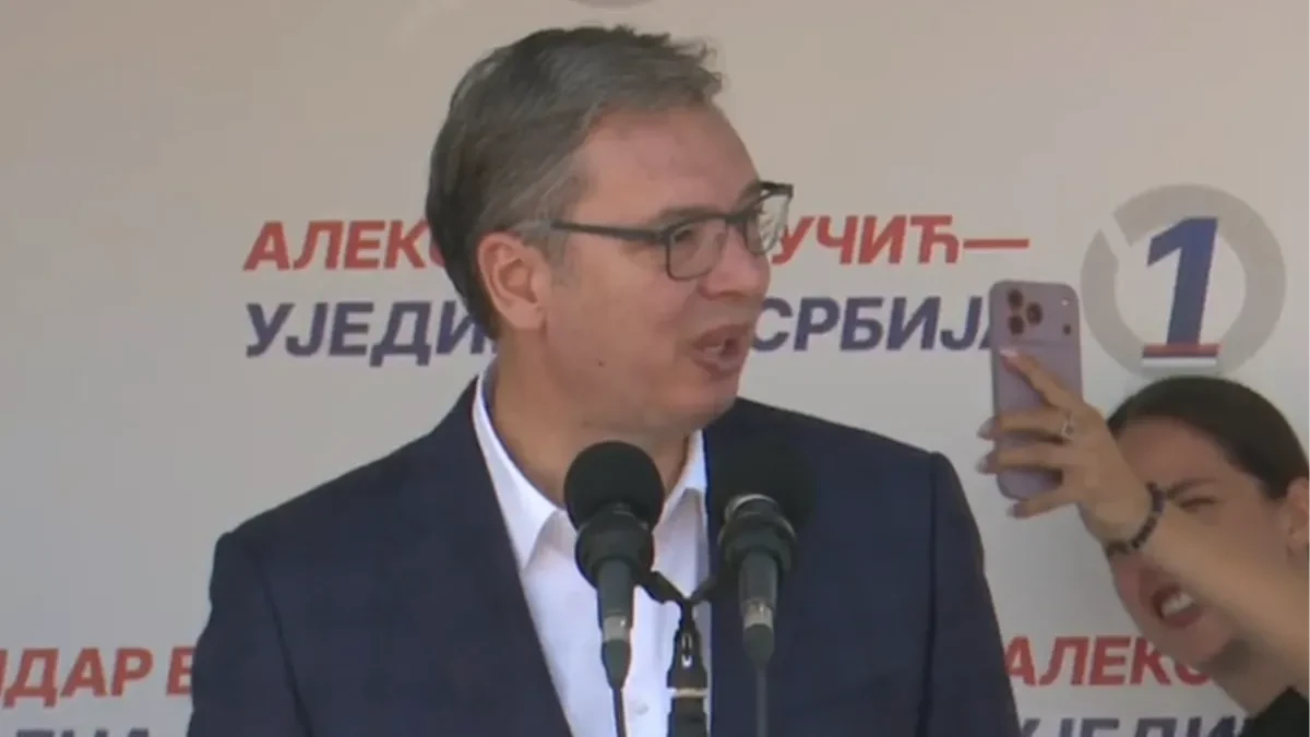 "Sprečavaće ljude da izlaze na izbore, ali ne bojte ih se!" Vučić o "studentskoj" listi