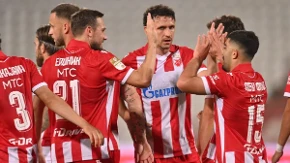 Radnički - Crvena zvezda: Dobar početak domaćina, crveno-beli se brane