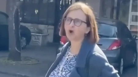 Muslimani im prave liste, a šta će šiptari tek?! Blokaderka postala "demonski" poliglota, kodno ime: Crknite svi! (VIDEO)