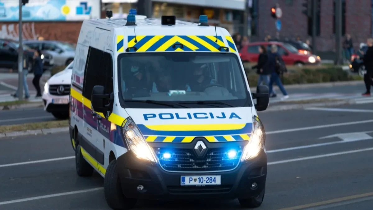 Blokirane ulice, specijalci na terenu: Ljubljana pod opsadom policije!