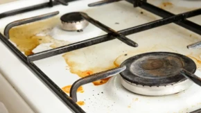 Biće čist kao suza za 15 minuta: Kako očistiti špret bez hemikalija, pomešajte ove sastojke iz kuhinje i ima da se cakli