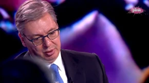 Vučić zagrmeo: „Više nikada neće biti politike u školama i na fakultetima!“ 