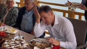 Kad domaćini “preteraju” sa količinom hrane! Siniša Mali: Bio sam u treningu (VIDEO)