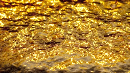 Kina obara rekorde u kupovini zlata - potrošila 158,8 milijardi dolara