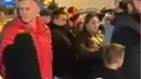 Blokaderi nastavljaju sa zloupotrebom dece: Skupili se na Voždovcu, doveli i one najmlađe (VIDEO)