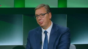 Ko je aktivirao studente blokadere u Francuskoj? Vučić: Nije im cilj Makron, rade kao sa lutkama na povocu