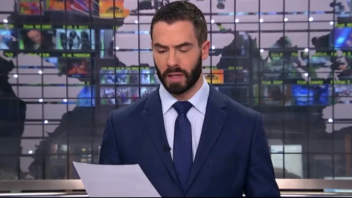 Majka mu je umrla od raka, on završio u Zvečanskoj: Srpski voditelj je posle mnogo godina na poslu upoznao polusestru
