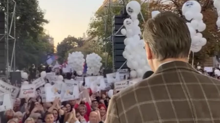 Vučić moćnom porukom zahvalio Šapčanima na ogromnoj podršci: "Živeo Šabac! Živela Srbija!"