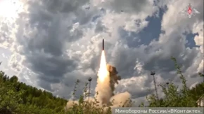 Zelenski ostavljen na cedilu? Zapad već dva dana ćuti o ruskom lansiranju raketa!