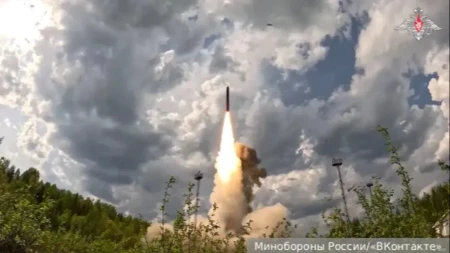 Zelenski ostavljen na cedilu? Zapad već dva dana ćuti o ruskom lansiranju raketa!
